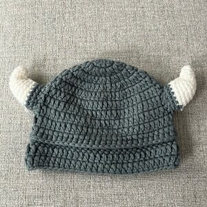 Knit hat “viking”